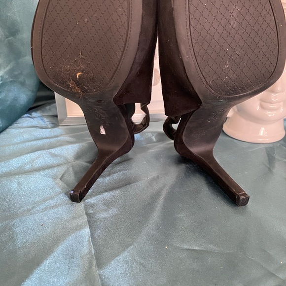 Jessica Simpson Suede Peep-Toe slingback heels - Picture 6 of 10